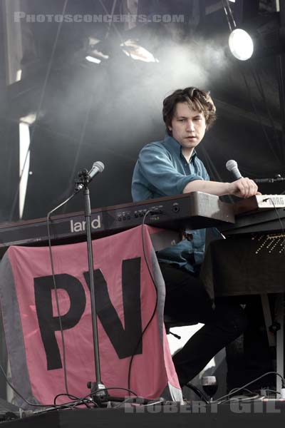 PALMA VIOLETS - 2015-06-26 - PARIS - Hippodrome de Longchamp - Pete Mayhew